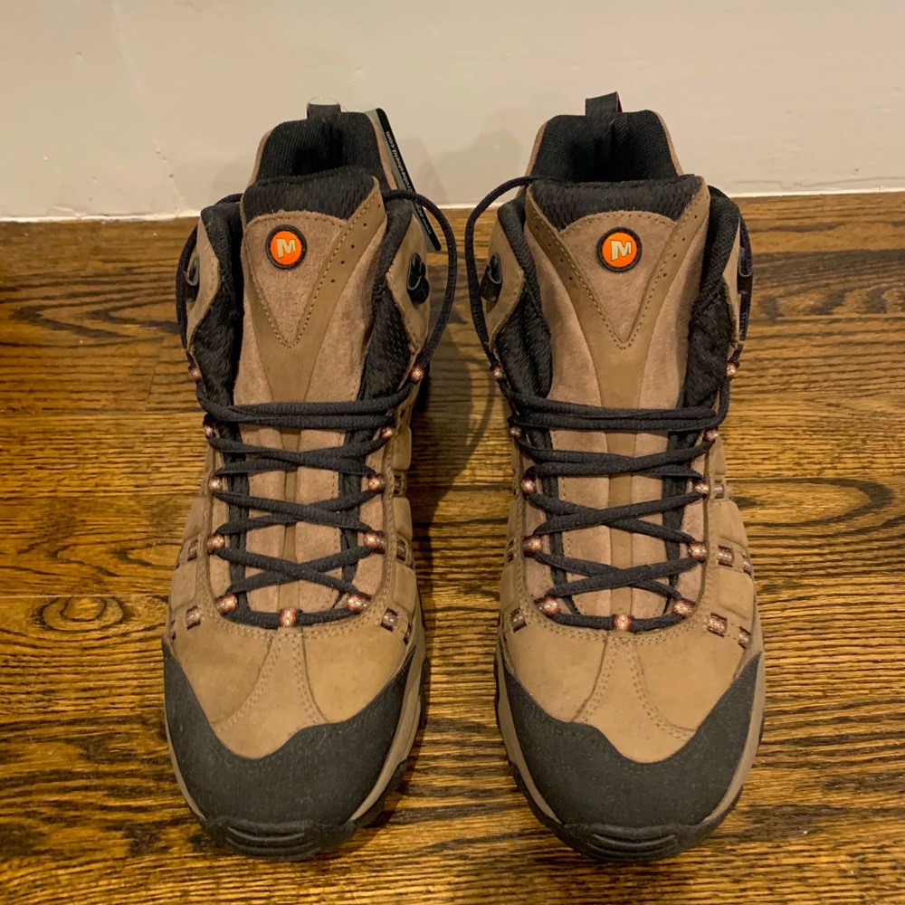 Men’s Merrell Waterproof Hiking Boots Size 10.5